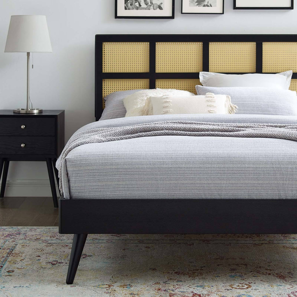 Black Queen Platform Bed with Splayed Legs V228096