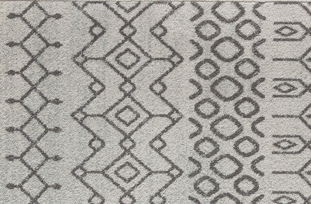 White Area Rug R824