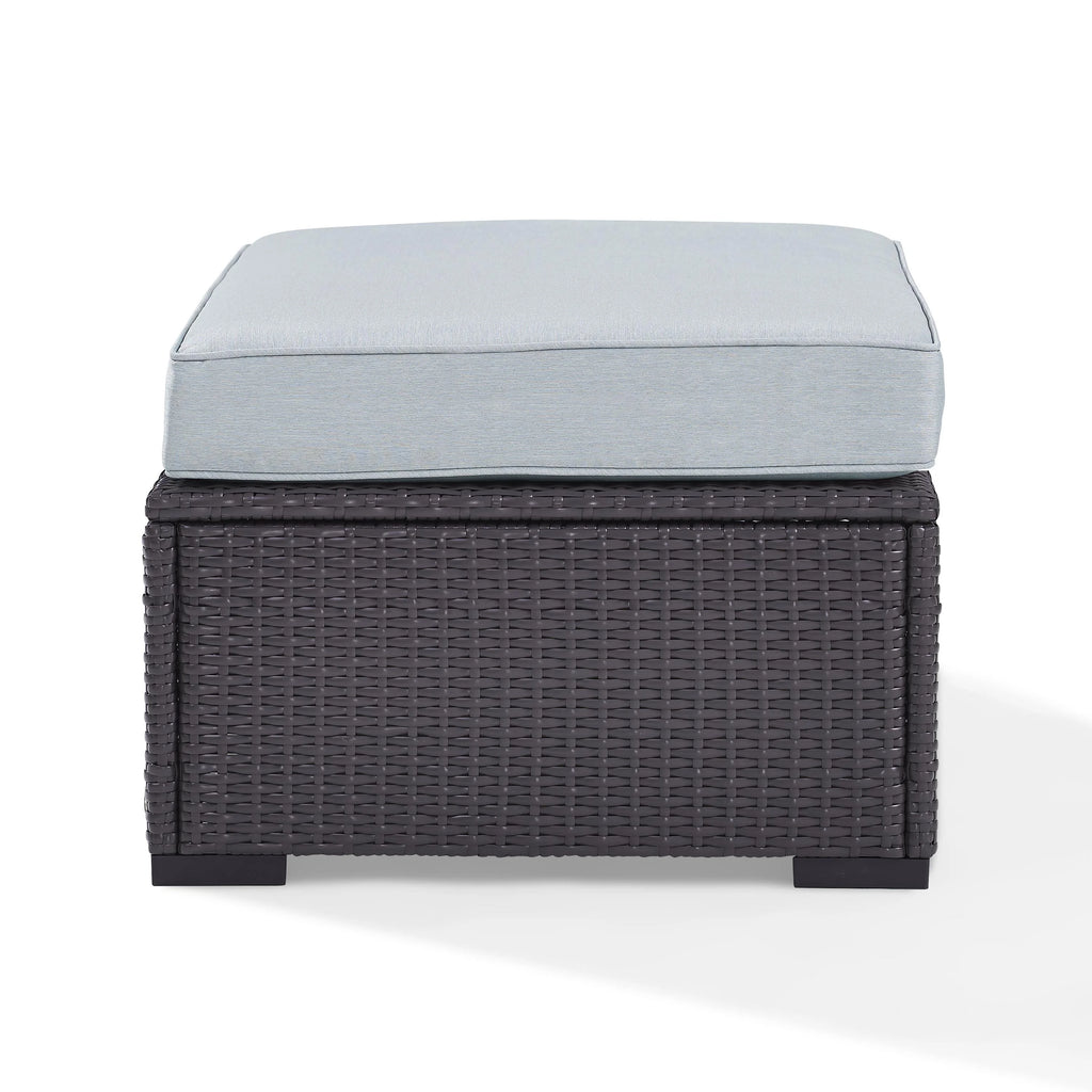 White/Brown Wicker Ottoman G367