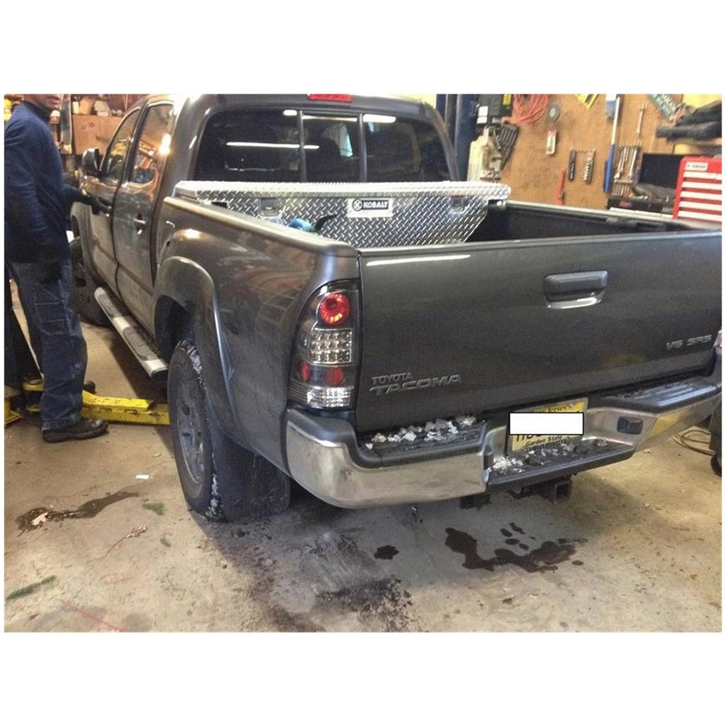 Black LED Tail Lights P621