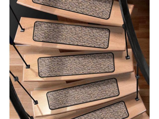 Set of 15 Black Carpet Stair Treads O398691