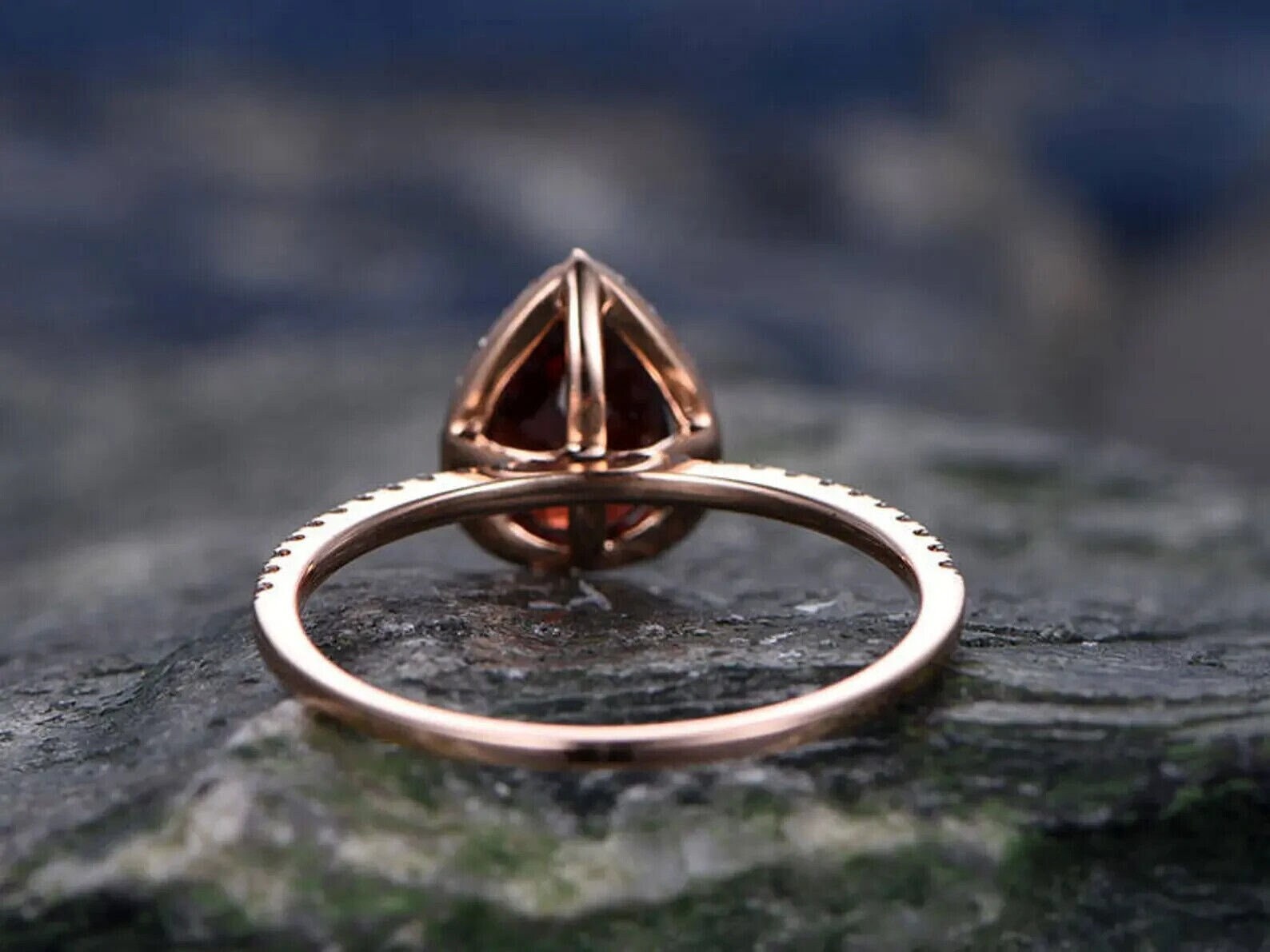 14k Rose Gold Garnet Ring B918819
