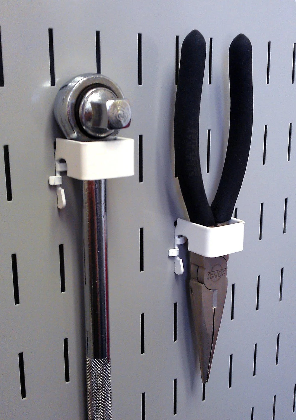 White Slotted Metal Pegboard Hook Kit P86510