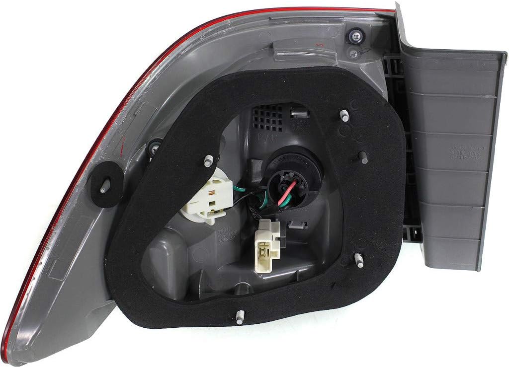 Tail Light Assembly Passenger Side with Bulbs U85057