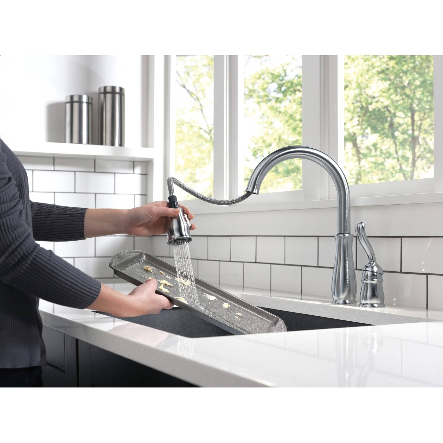 Arctic Stainless Pull-Down Kitchen Faucet E900383