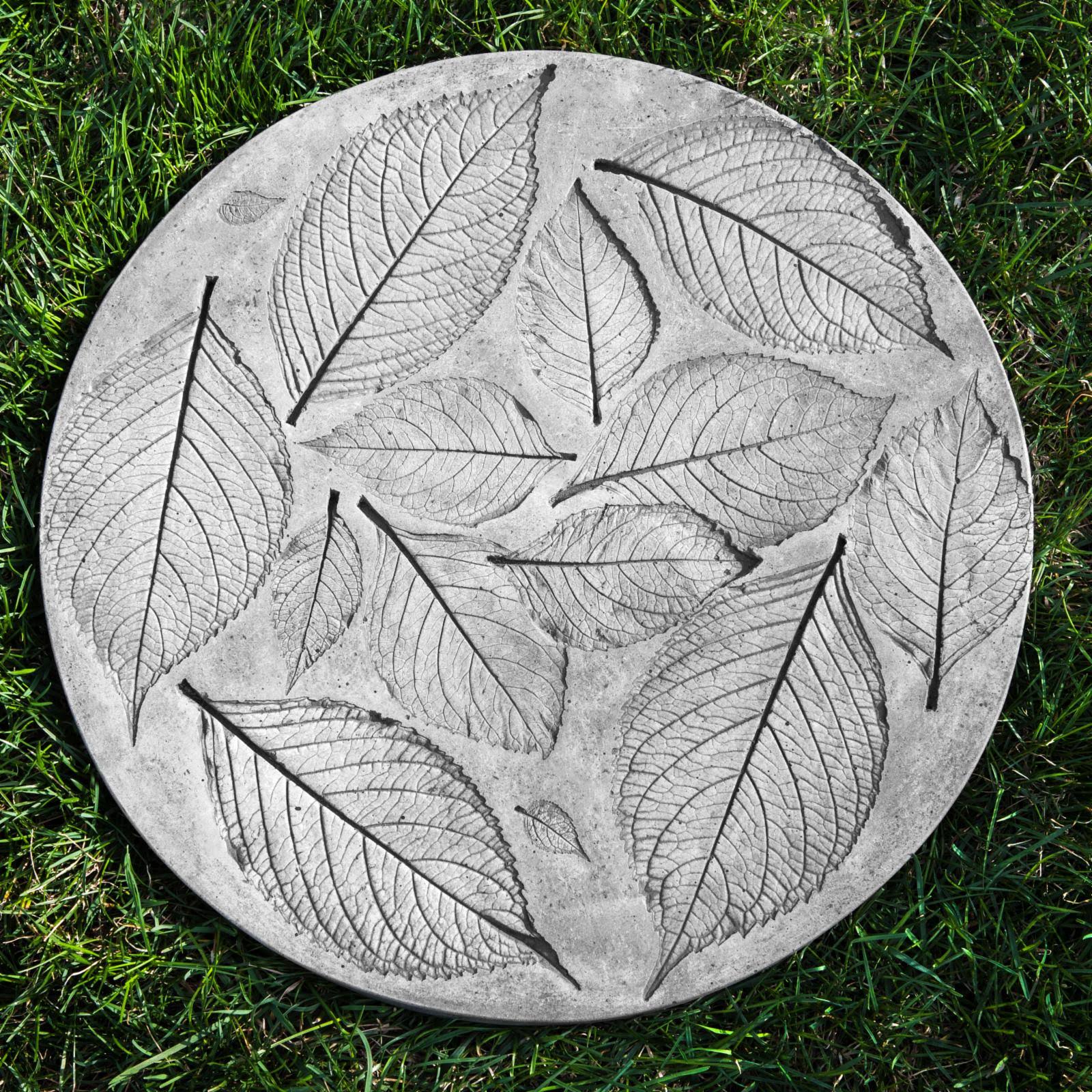 Cast Stone Hydrangea Leaf Stepper J285857
