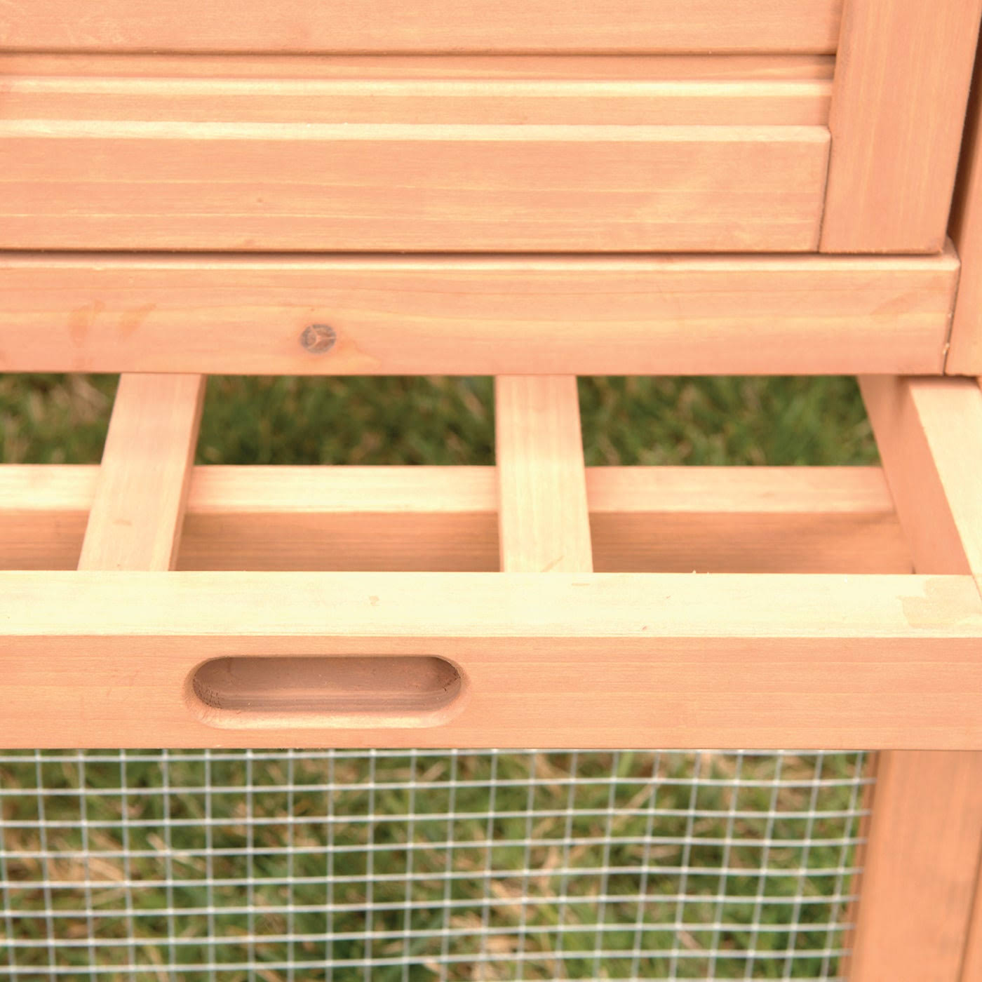 Chicken Coop & Rabbit Hutch I3834