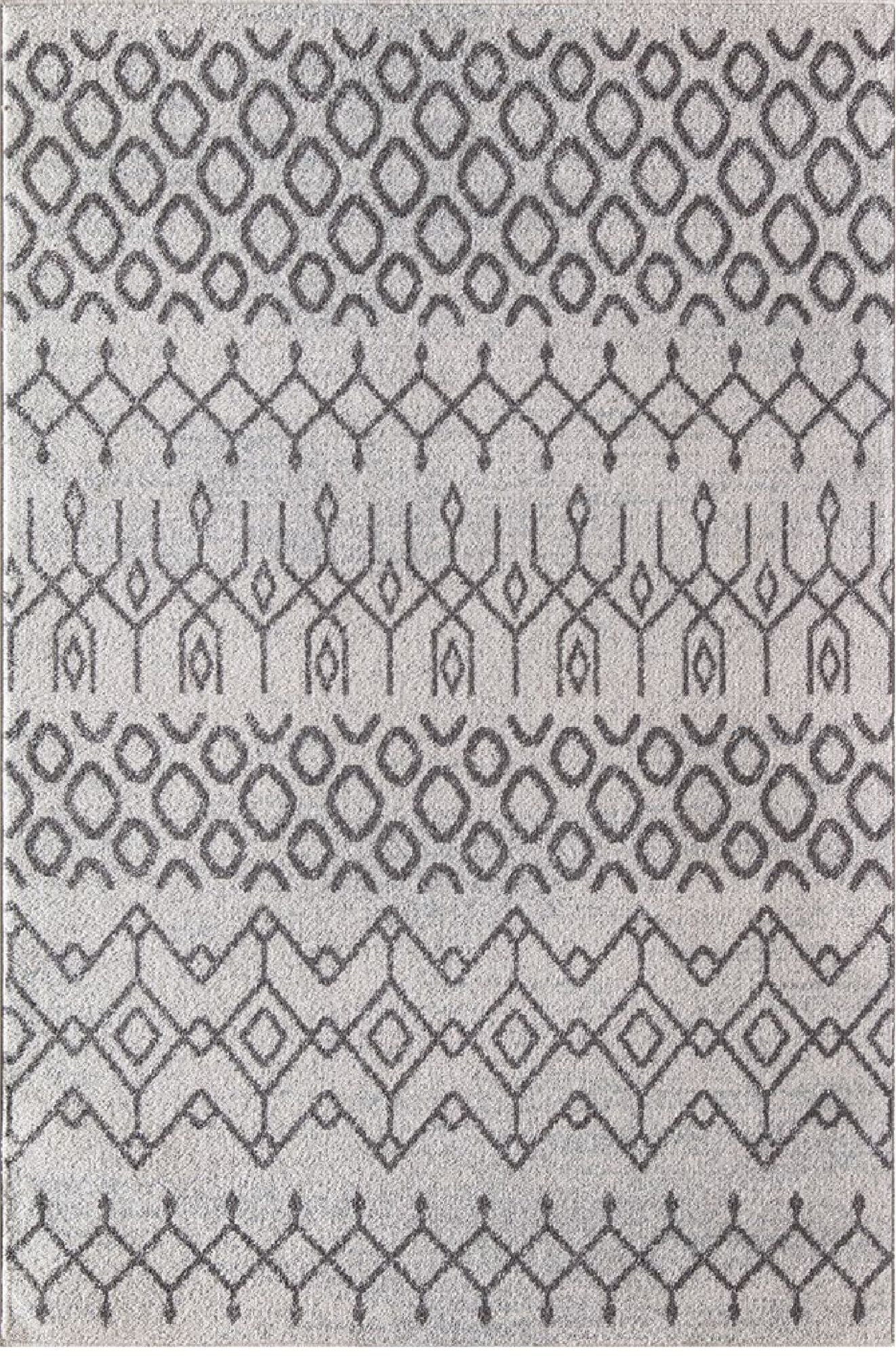 White Area Rug R824