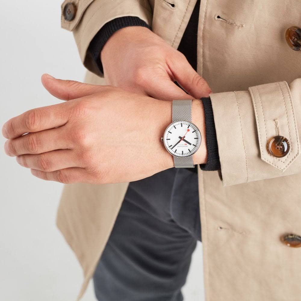 Mini Giant Backlight Watch D43890