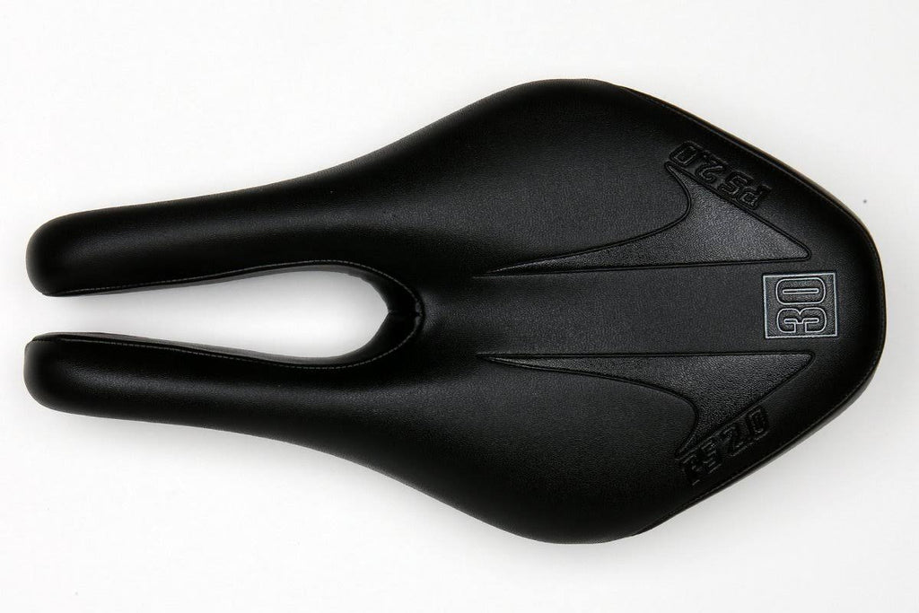 White Saddle F628389