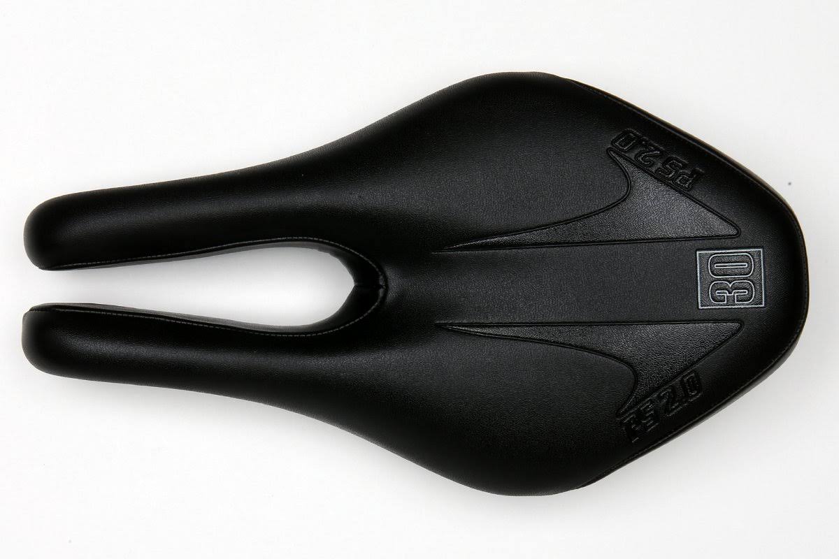 White Saddle F628389