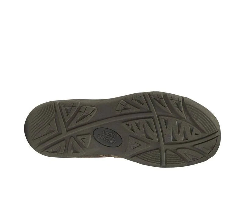 Brown Casual Shoes Q636075