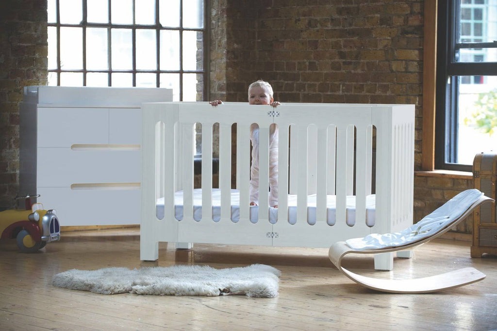 Cappuccino Max Crib R543376