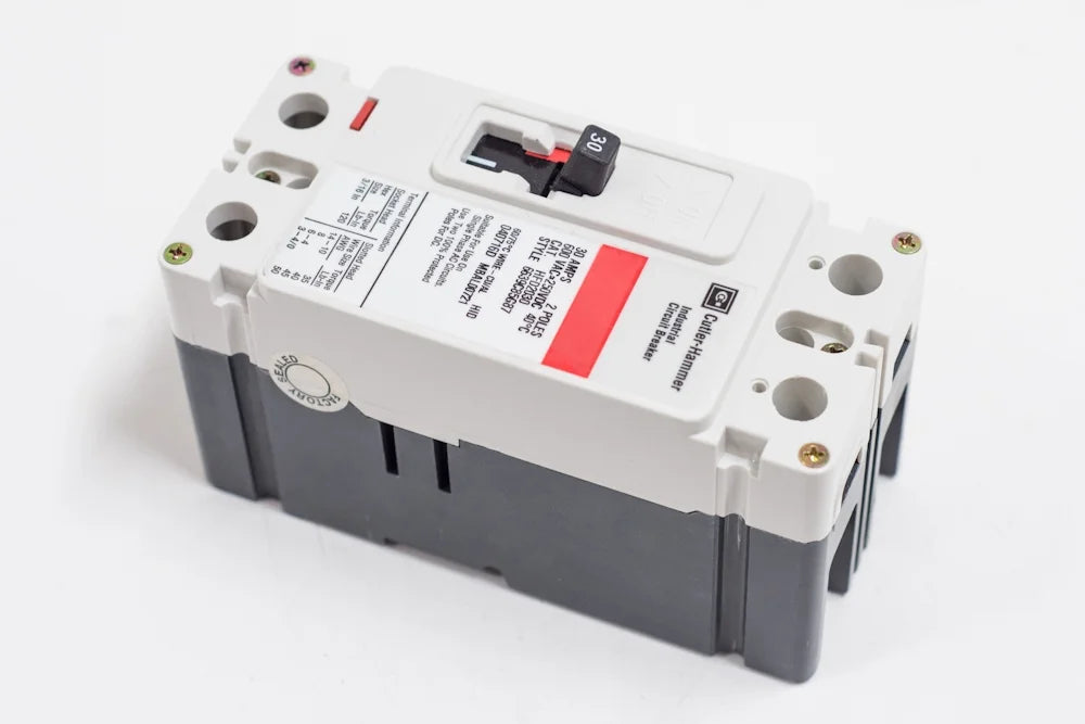 70A 2P Molded Case Circuit Breaker Z528