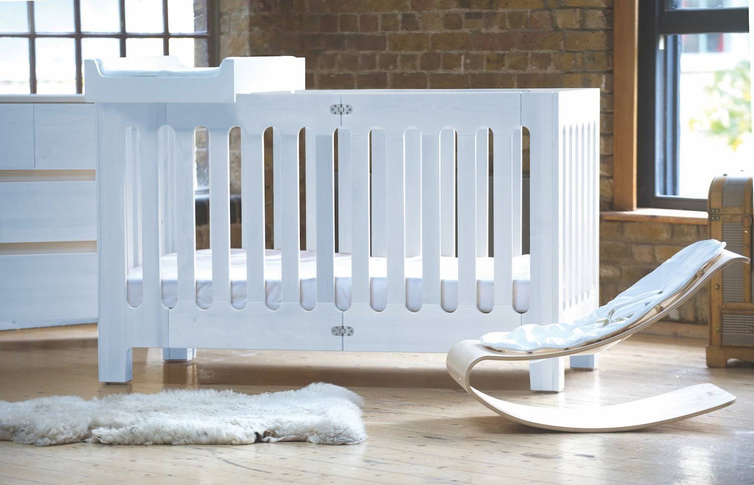Cappuccino Max Crib R543376