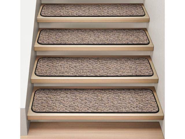 Set of 15 Black Carpet Stair Treads O398691