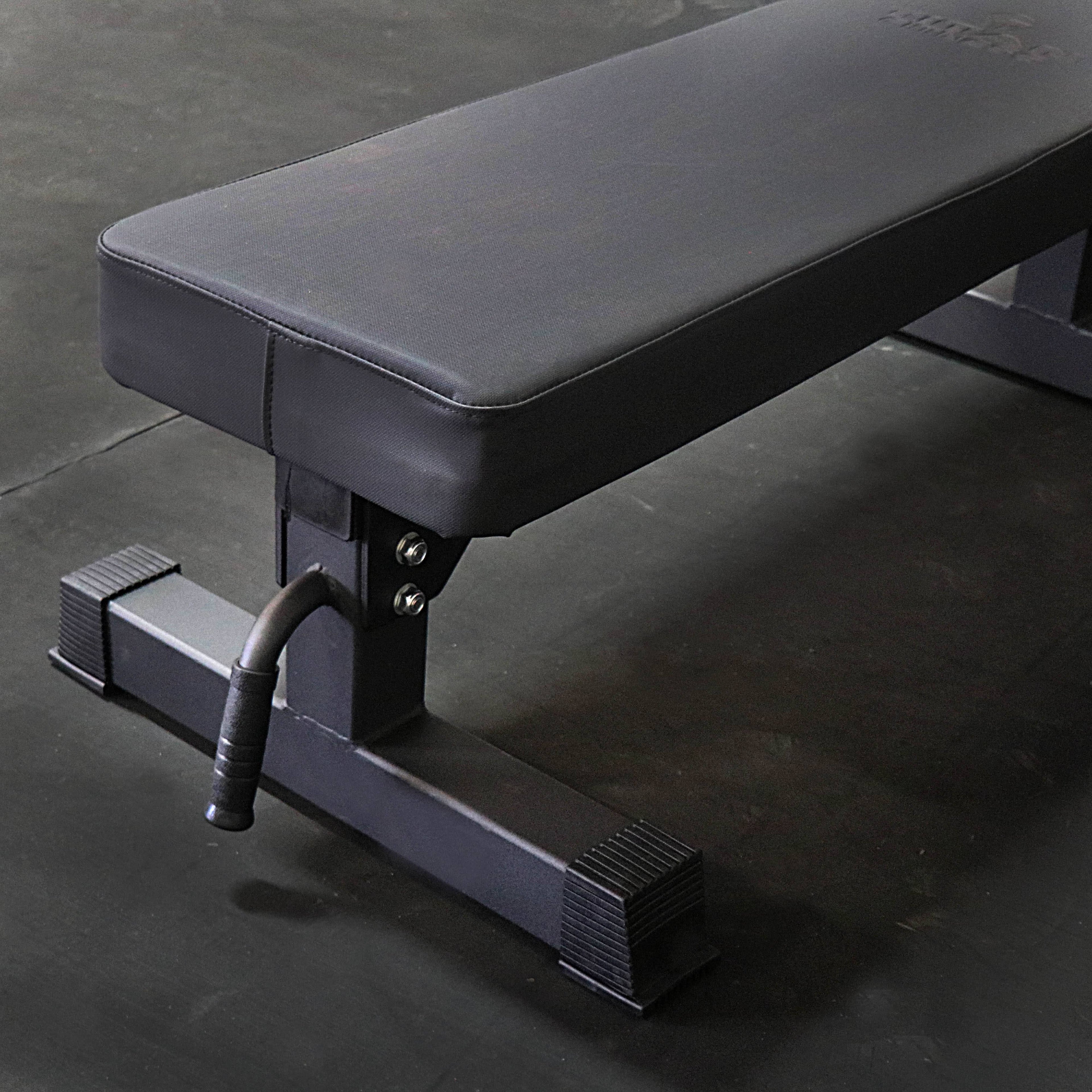 Hefty Bench with Enhanced Vinyl I12361