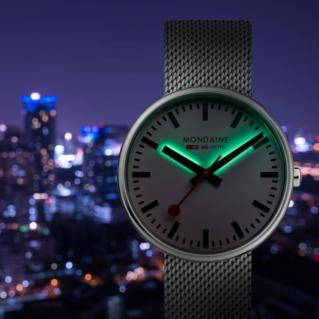 Mini Giant Backlight Watch D43890