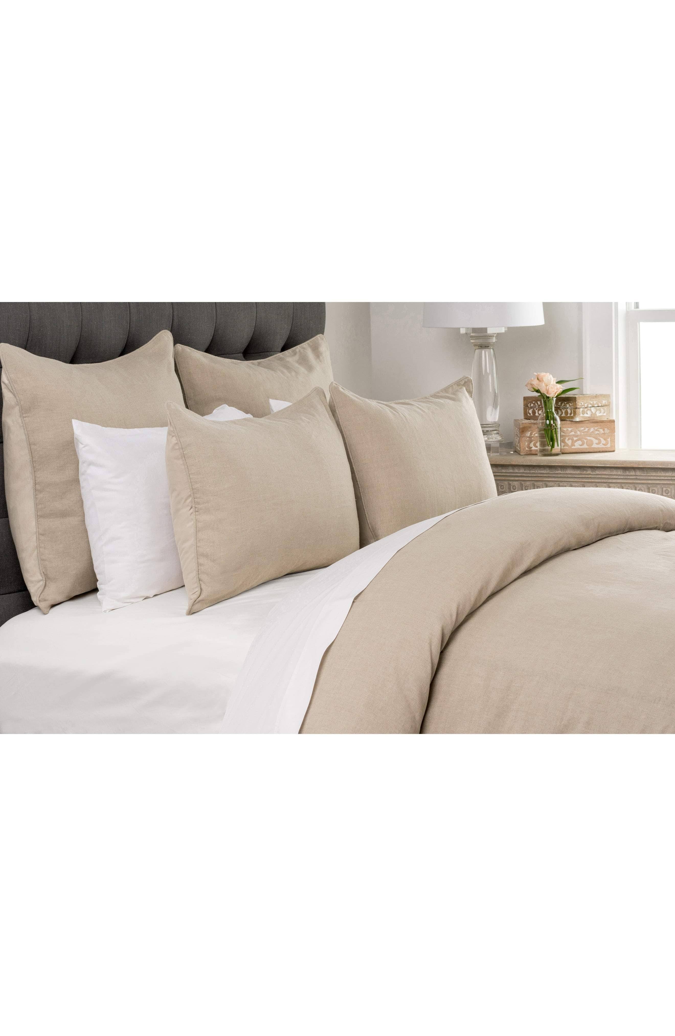Natural Duvet D996098
