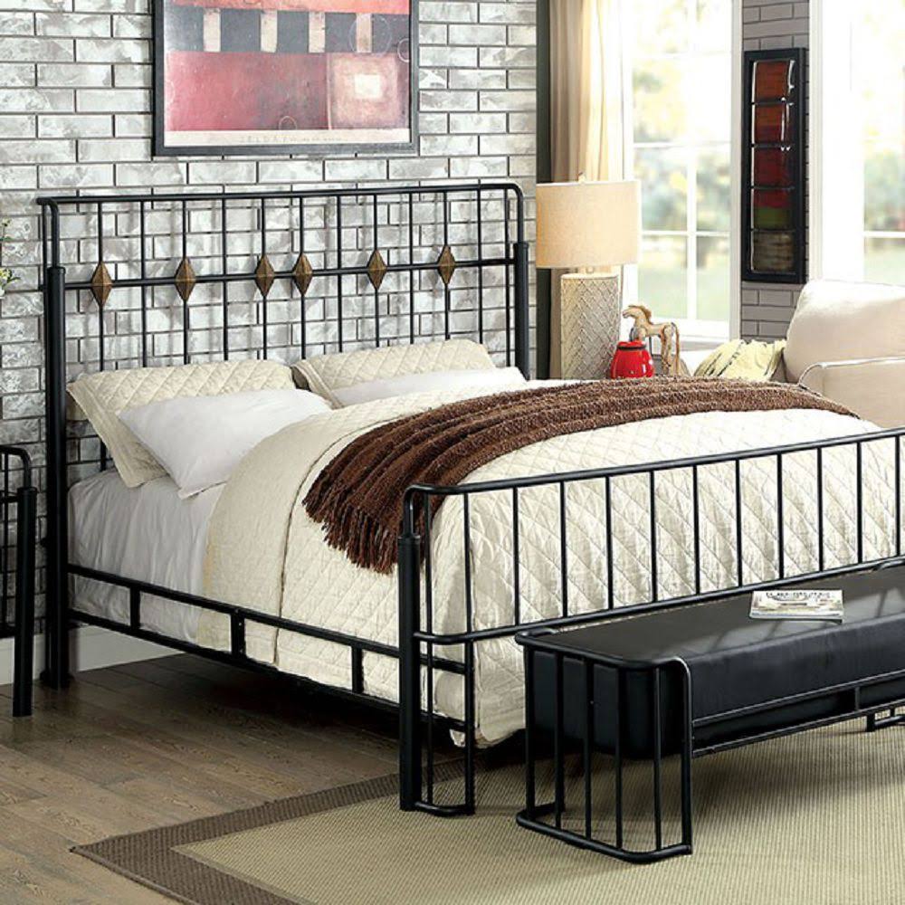 Cal King Bed B739501