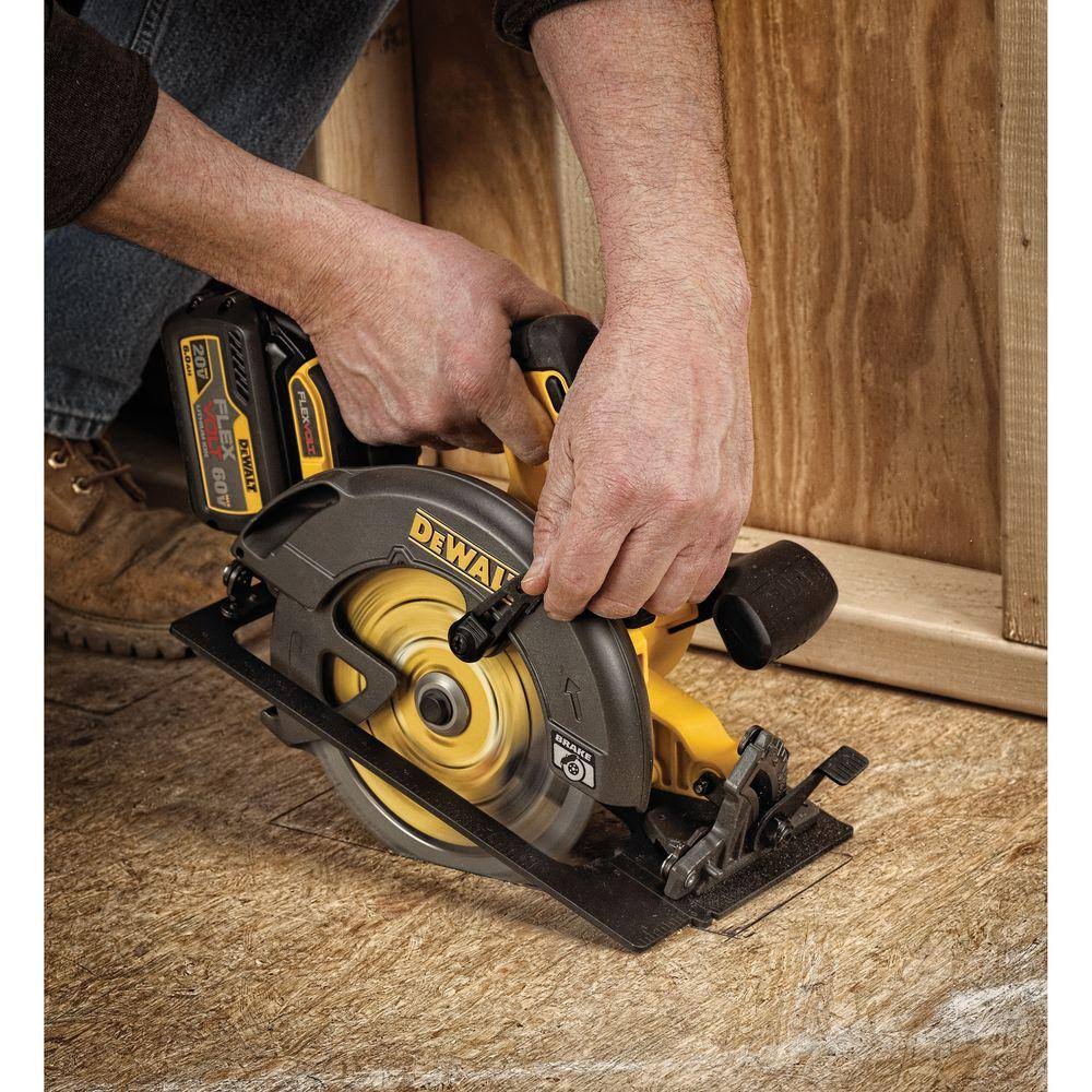 Cordless 7-1/4 in. Circular Saw B13980