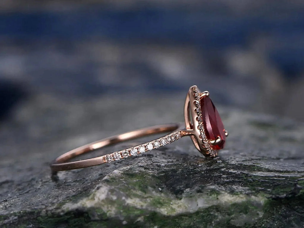 14k Rose Gold Garnet Ring B918819